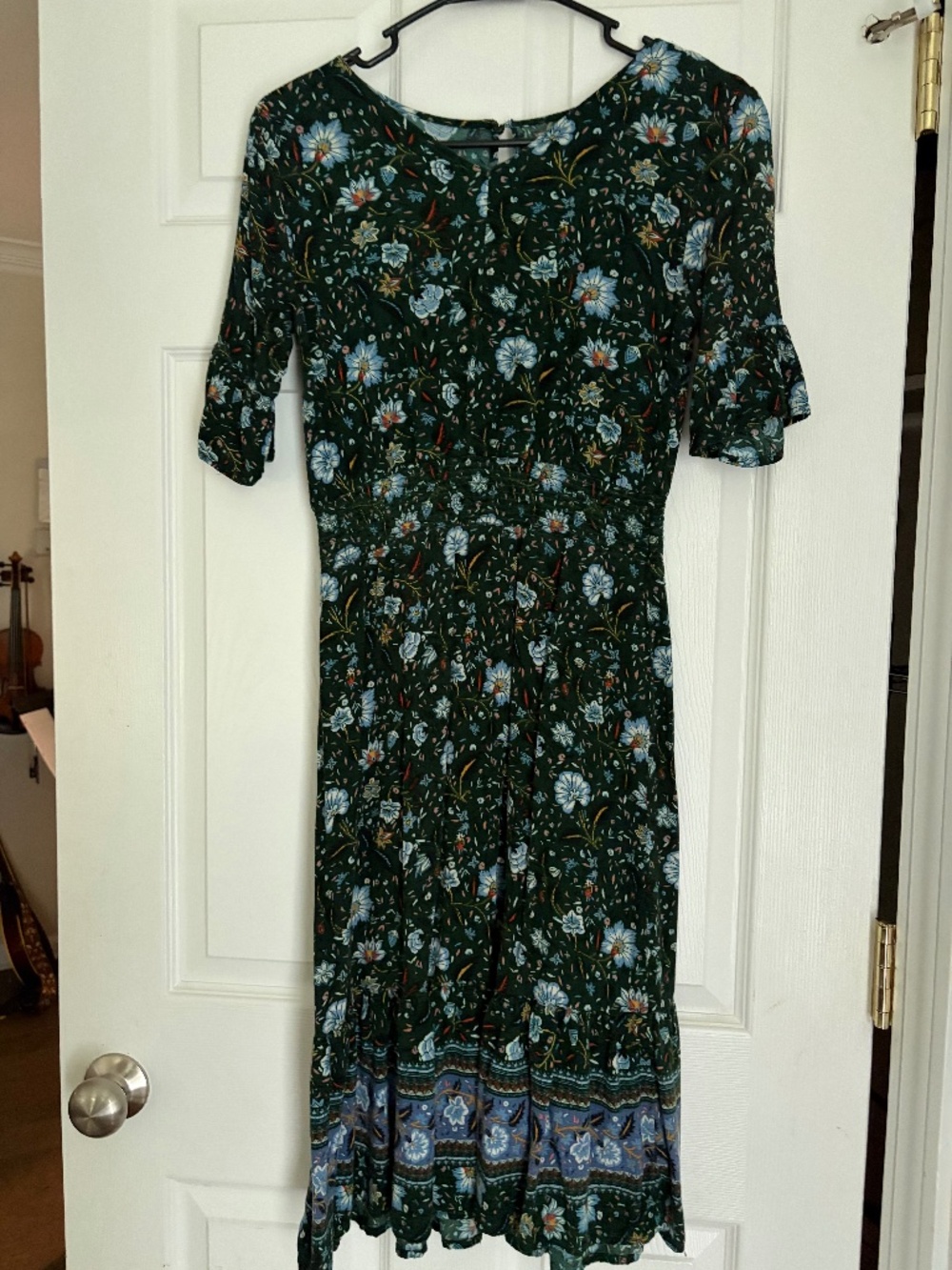Old Navy green blue floral dress